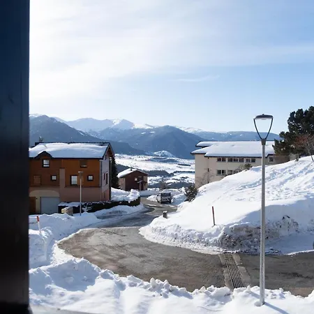 Maison Familiale - 4 Avec Balcon Et Cheminee - 8 Personnes Ferienhaus Font-Romeu-Odeillo-Via