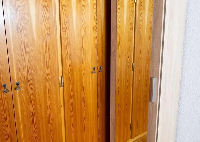 Maison Familiale - 4 Avec Balcon Et Cheminee - 8 Personnes Ferienhaus